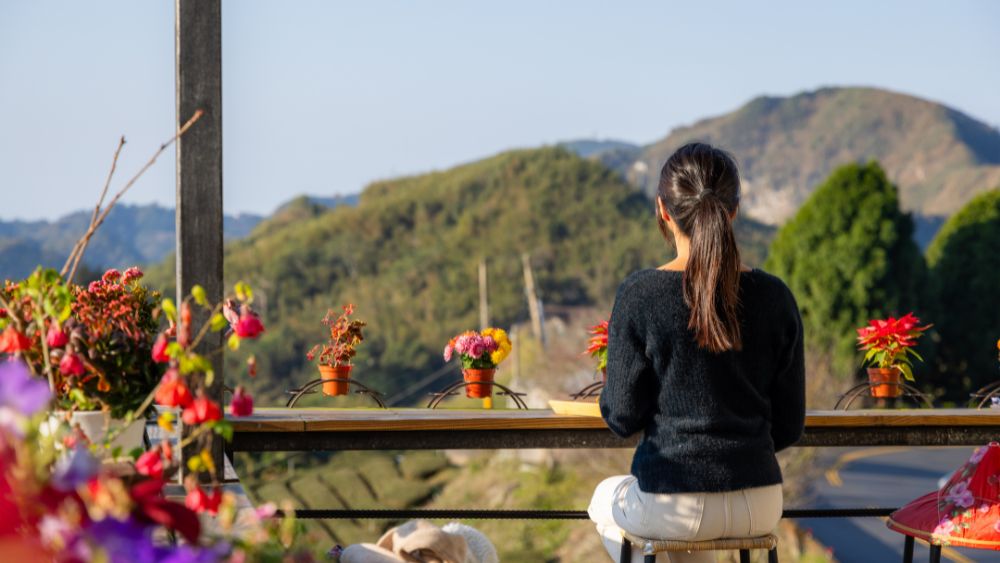 Kanchenjunga View Hotel Balcony - DR AMIT KR. CHOUDHARY Blog
